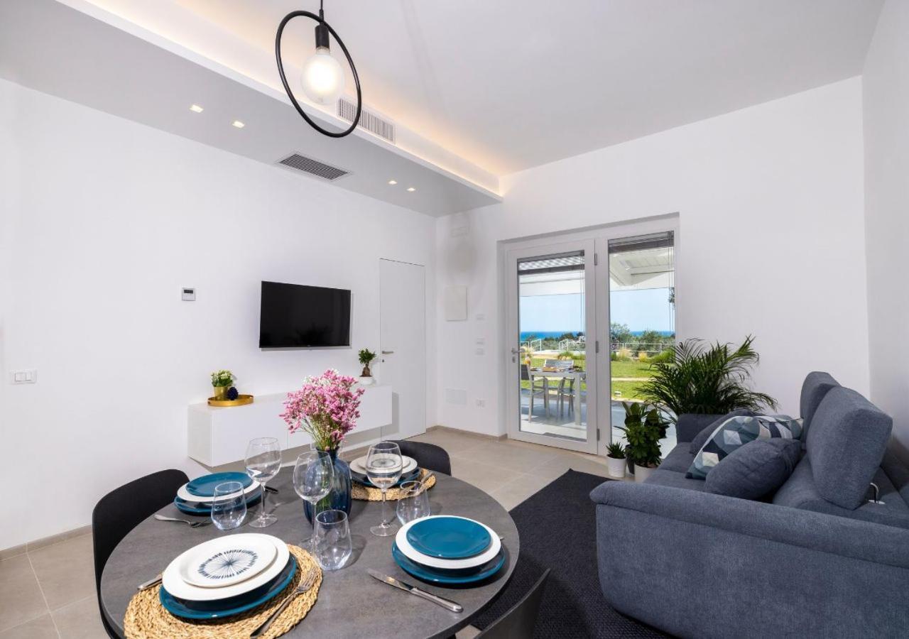 Coppa Carrubo Residenza Apartment เวียสเต ภายนอก รูปภาพ