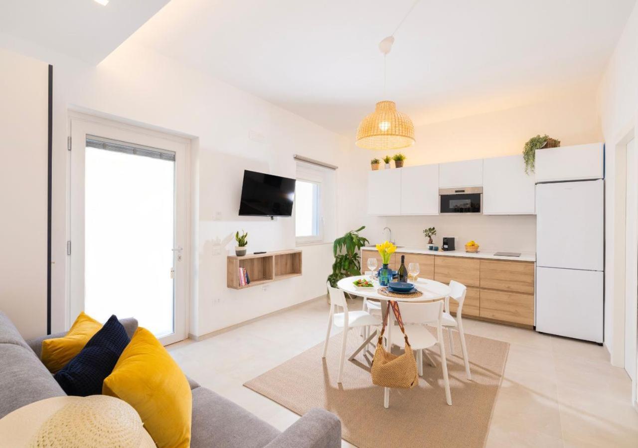 Coppa Carrubo Residenza Apartment เวียสเต ภายนอก รูปภาพ